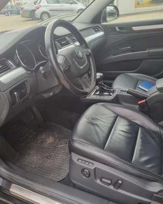 Skoda Superb cena 36500 przebieg: 217977, rok produkcji 2012 z Lublin małe 407